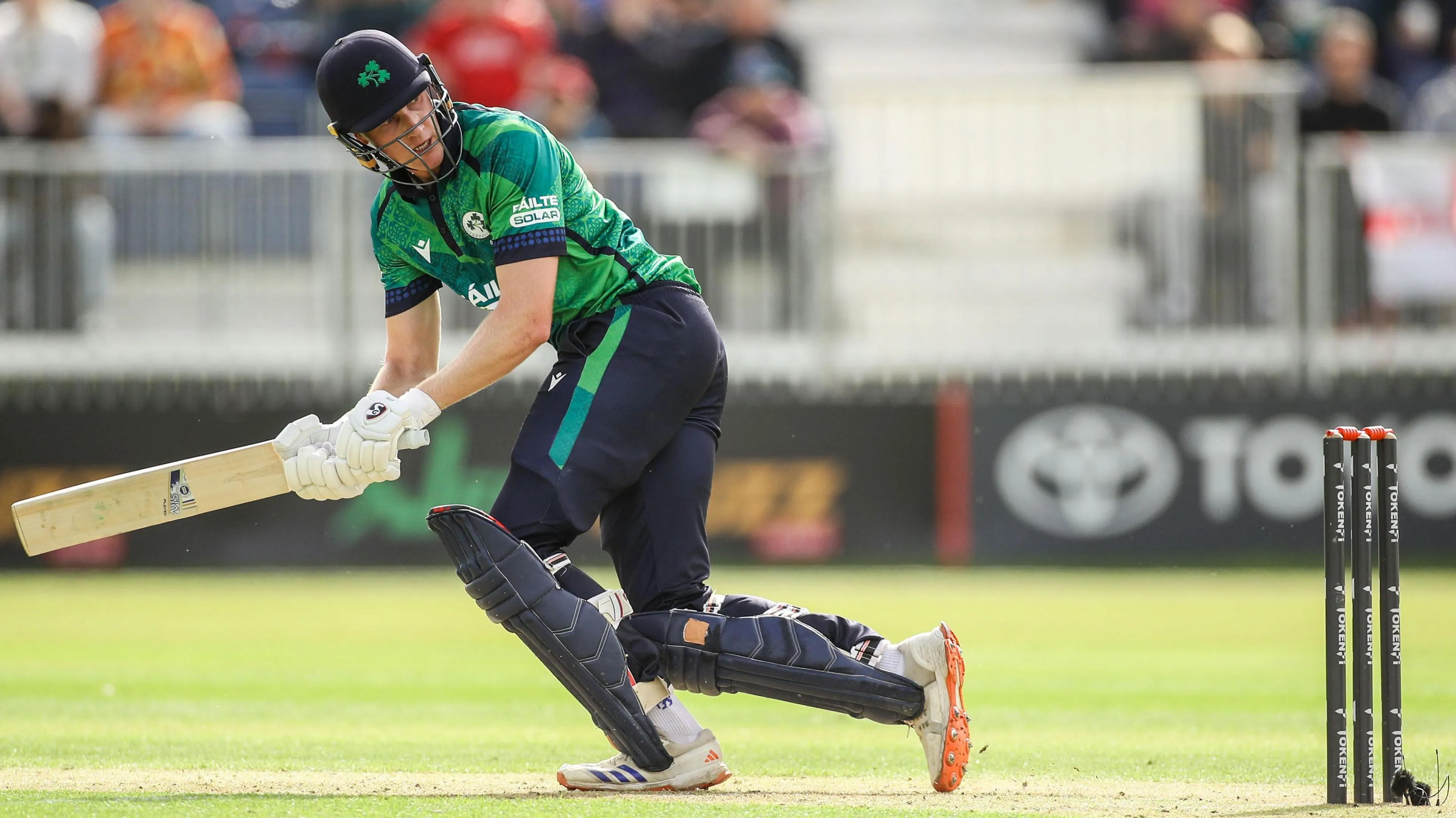 Salt Powers England to Maiden T20 Win Against Ireland